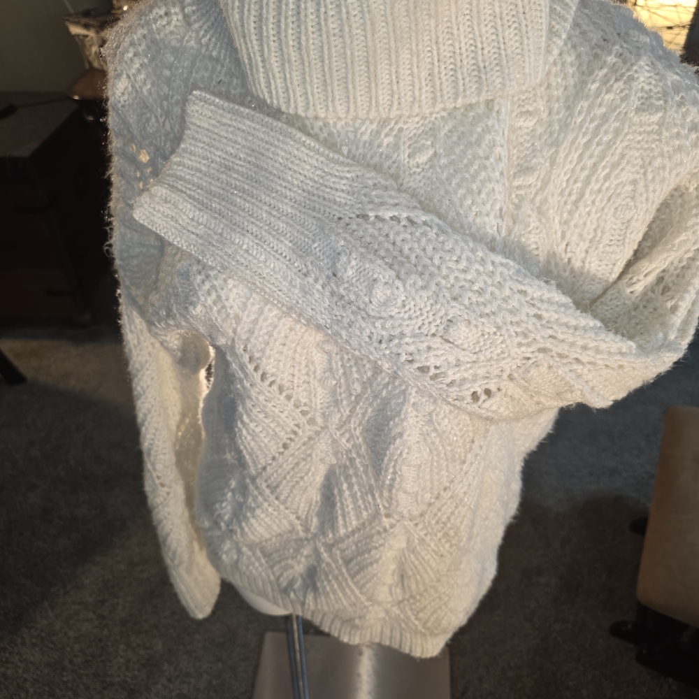 Cozy White Cable Knit Sweater